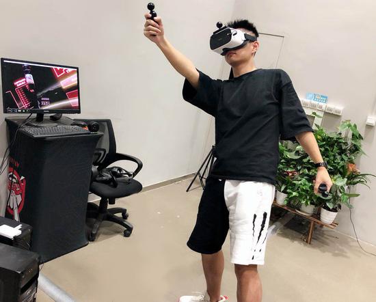 大朋全景声3D巨幕影院云VR游戏体验